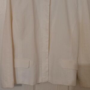 Elegant White cotton jacket, raglan sleeve